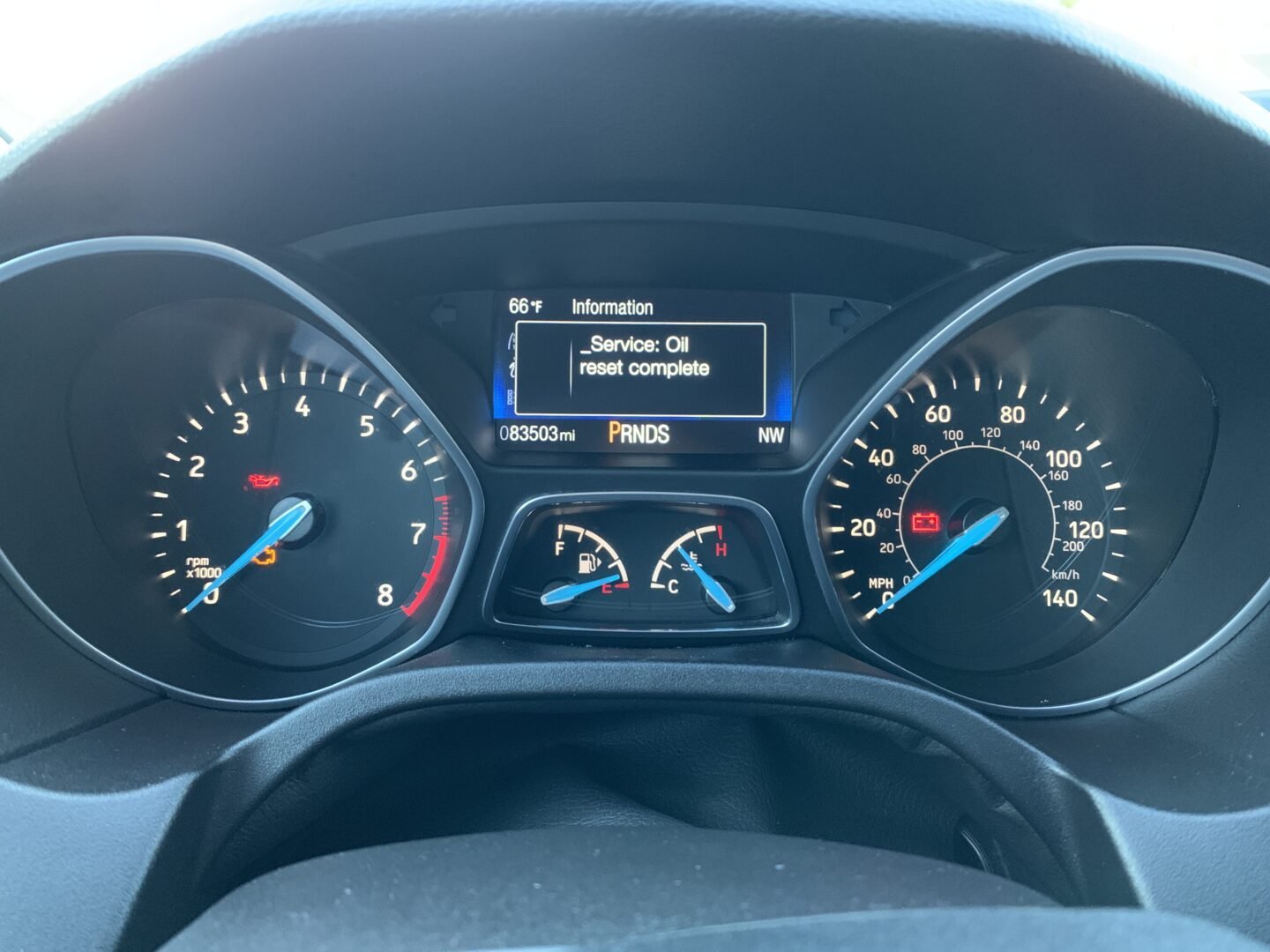 Using steering wheel controls to reset the oil light on a Ford Focus.