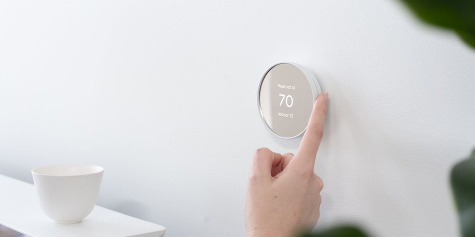The digital menu interface on a smart thermostat screen showing reset options.